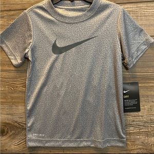Boys Nike drifit tee